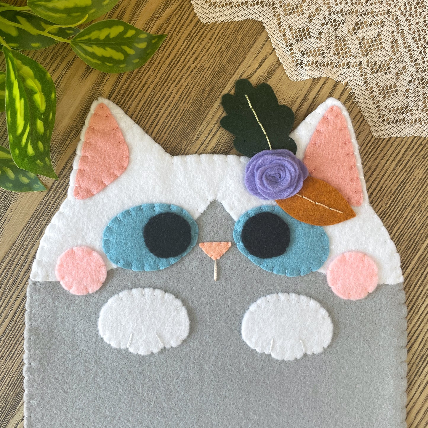 Light Grey and White Cat Felt Pin Banners