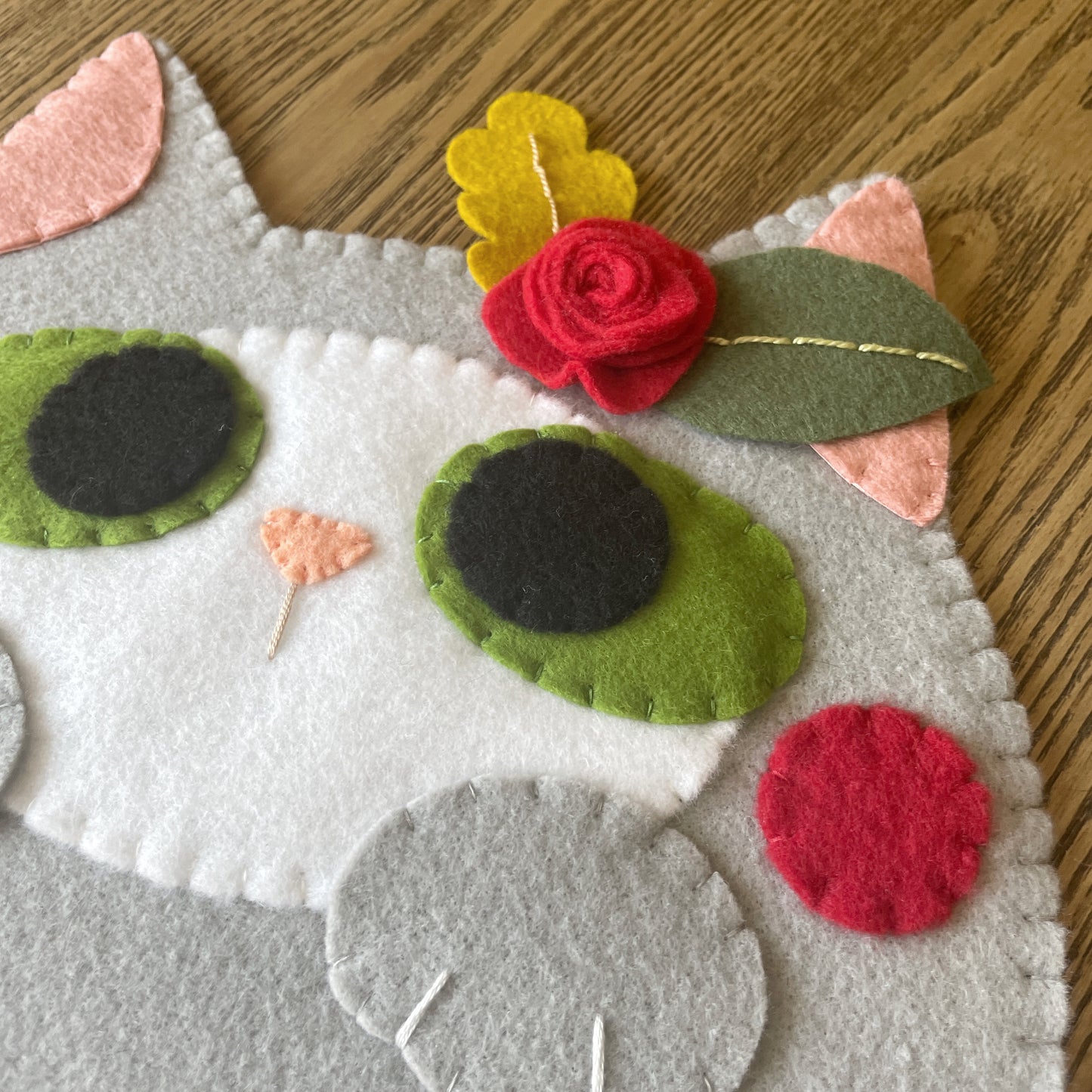 Light Grey and White Cat Felt Pin Banners
