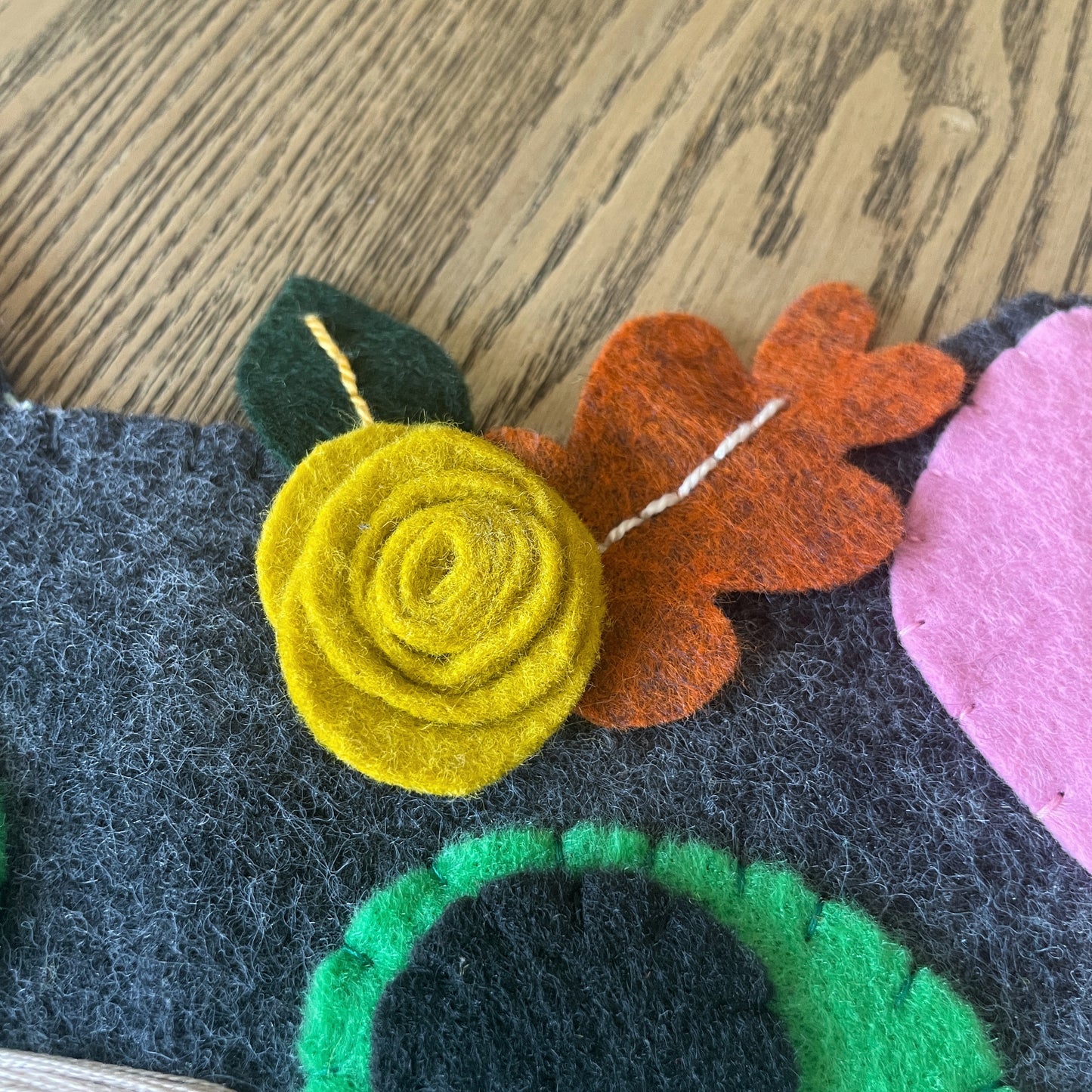 Charcoal Grey Cat Felt Pin Banners