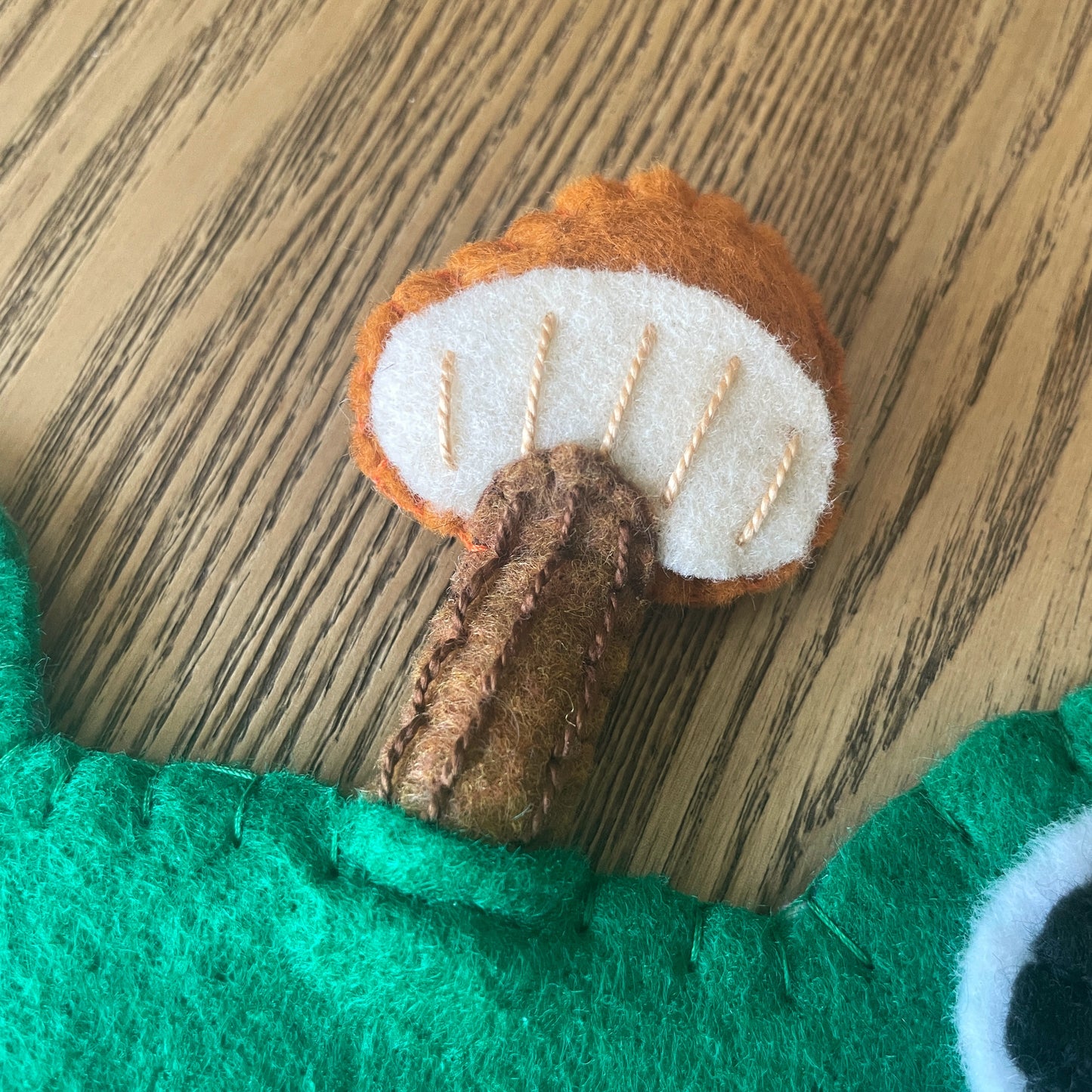 Green Frog Felt Pin Banners