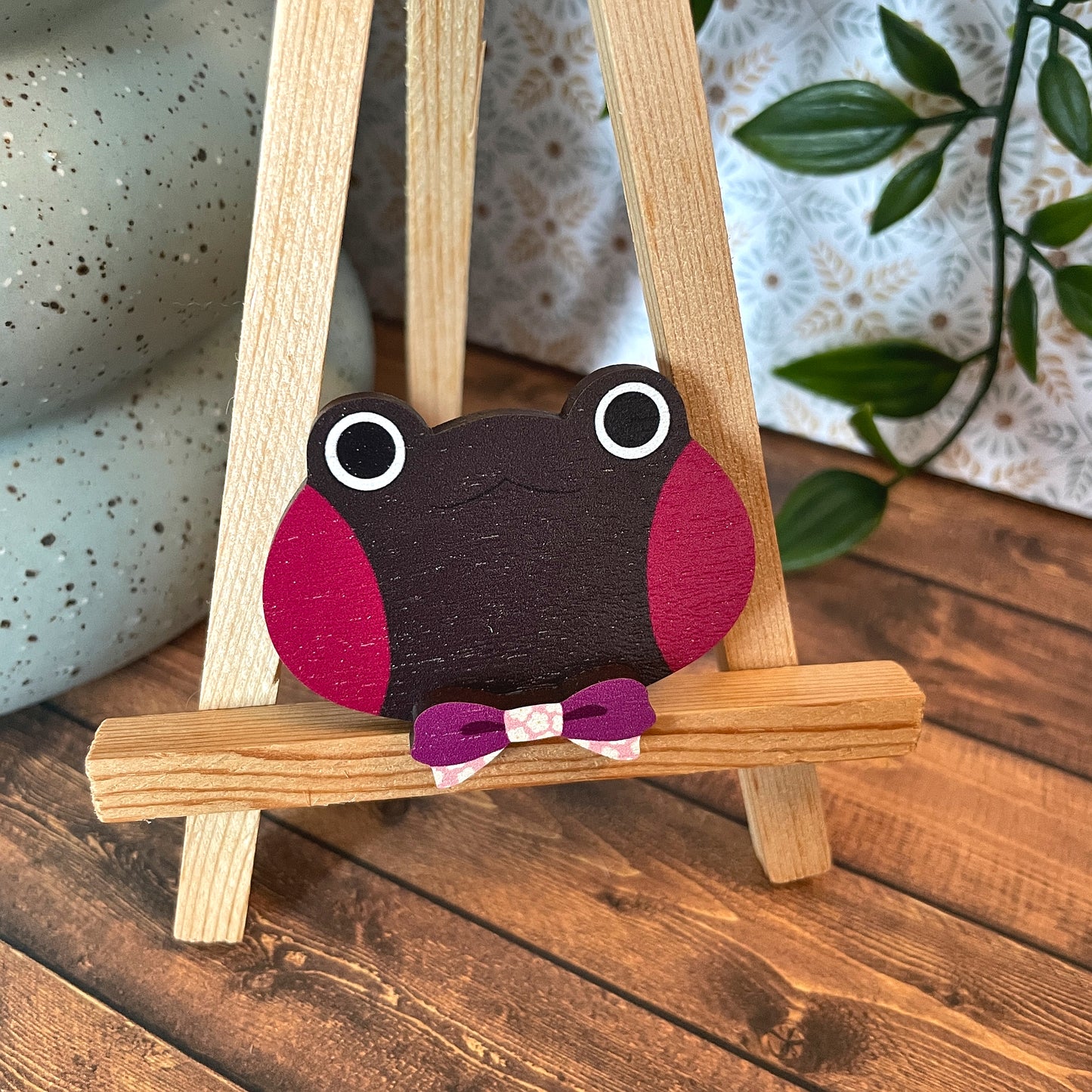 (Bows) Frog Dress-up Friends Pins