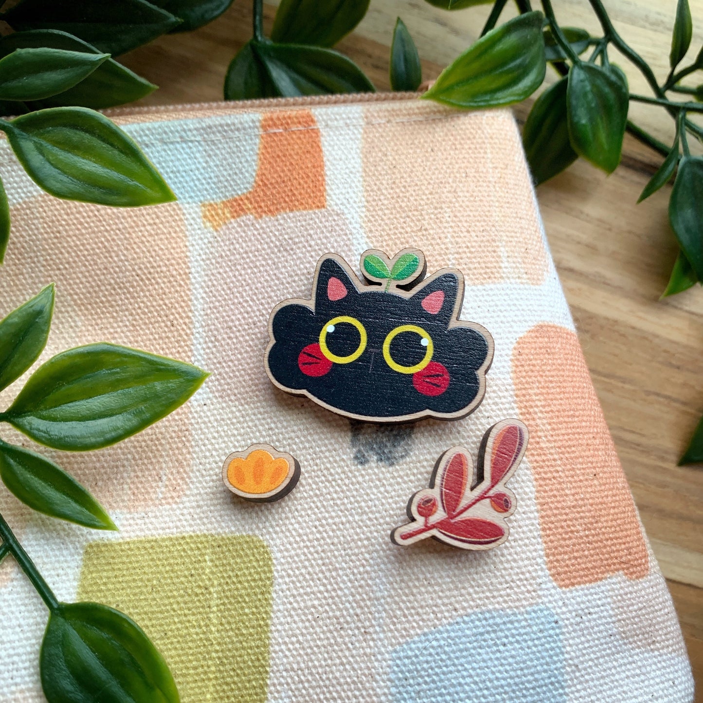 Black Cat Cherry Wood Pin Set