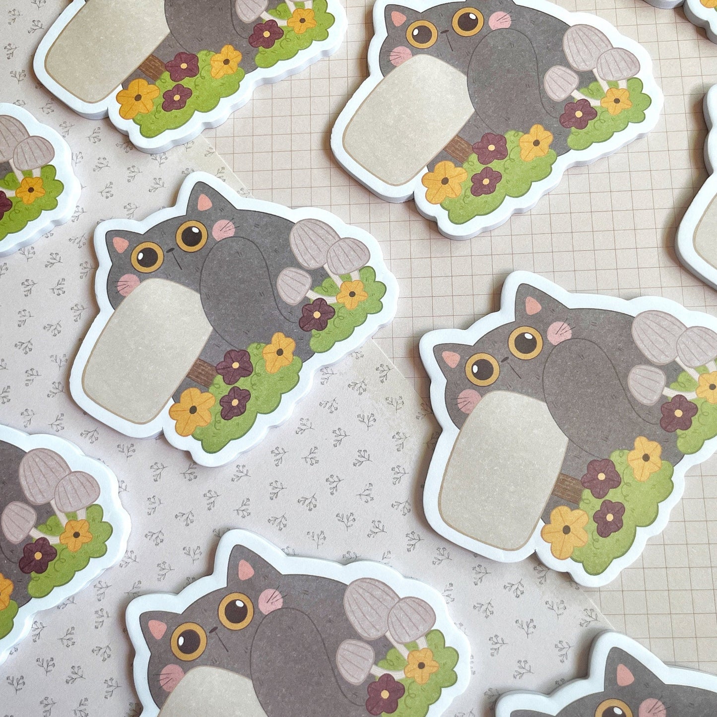 Die-cut Sticky Notes Grey Cat, Tabby Cat, Wizard Cat and Cloud Frogs