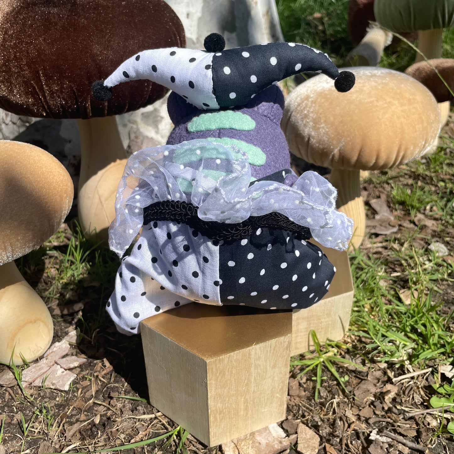 Circus Frog Felt Dolls