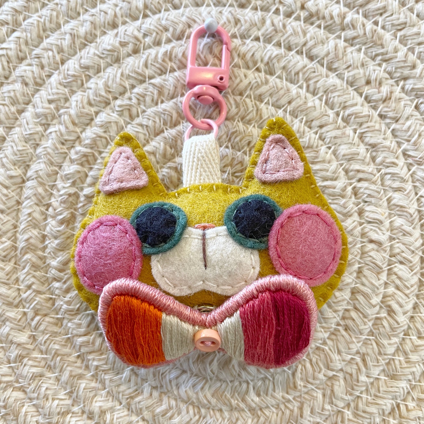 Pride Cat Felt Plush Keychain - Lesbian Flag