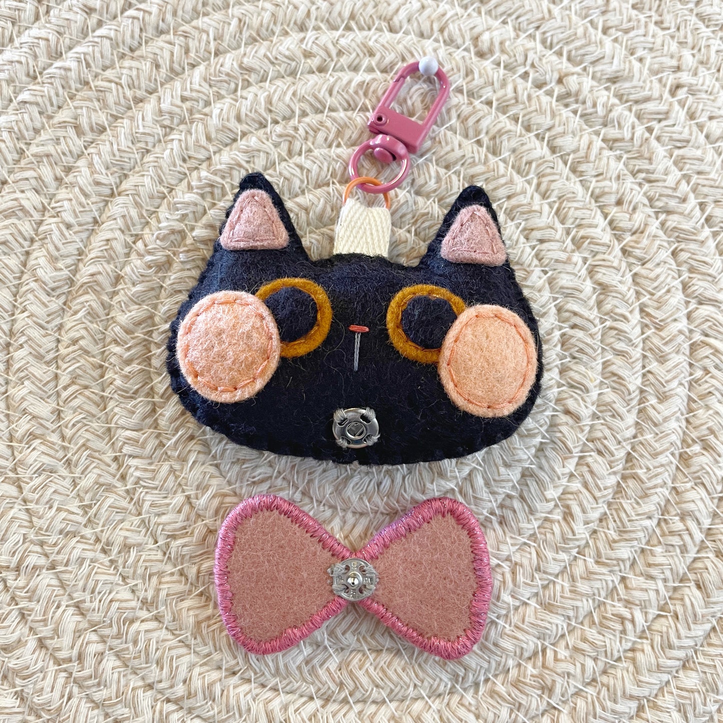 Pride Cat Felt Plush Keychain - Lesbian Flag