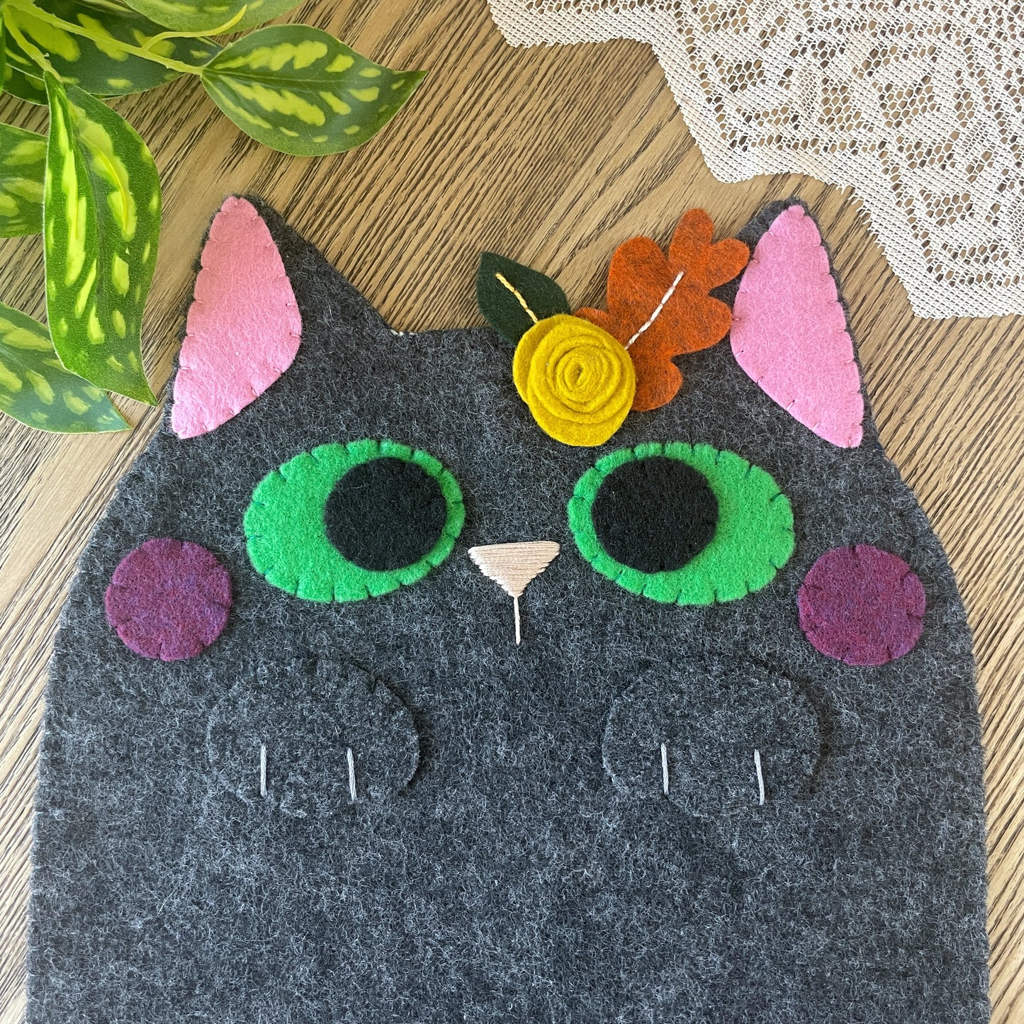 Charcoal Grey Cat Felt Pin Banners