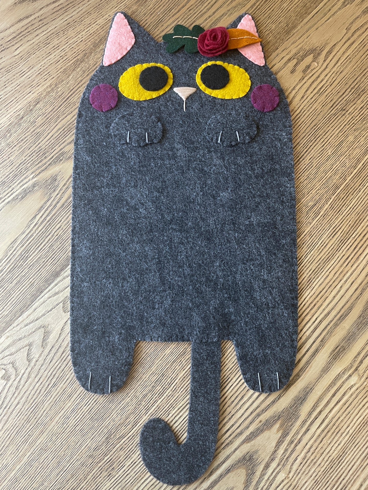 Charcoal Grey Cat Felt Pin Banners