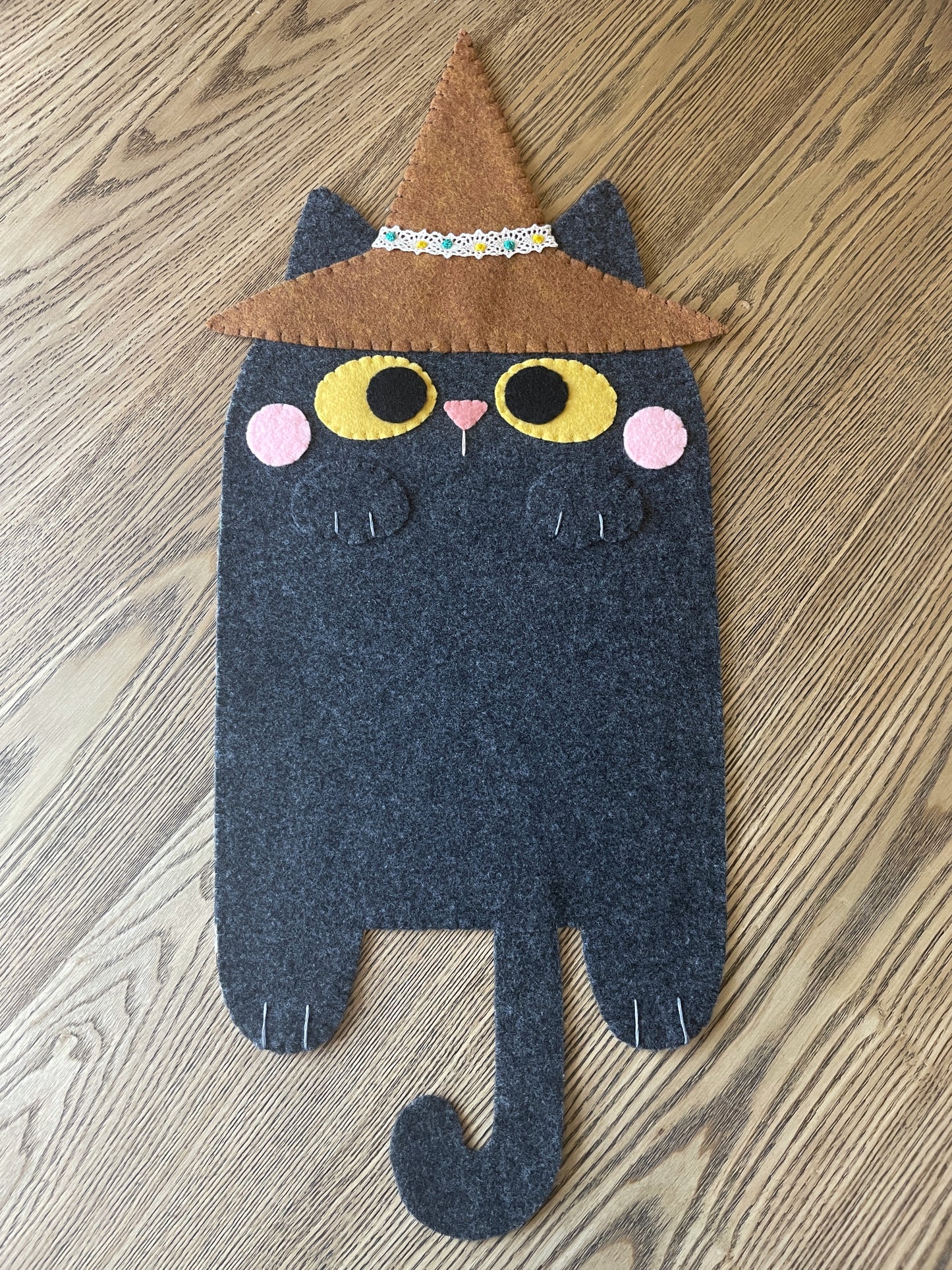 Charcoal Grey Cat Felt Pin Banners
