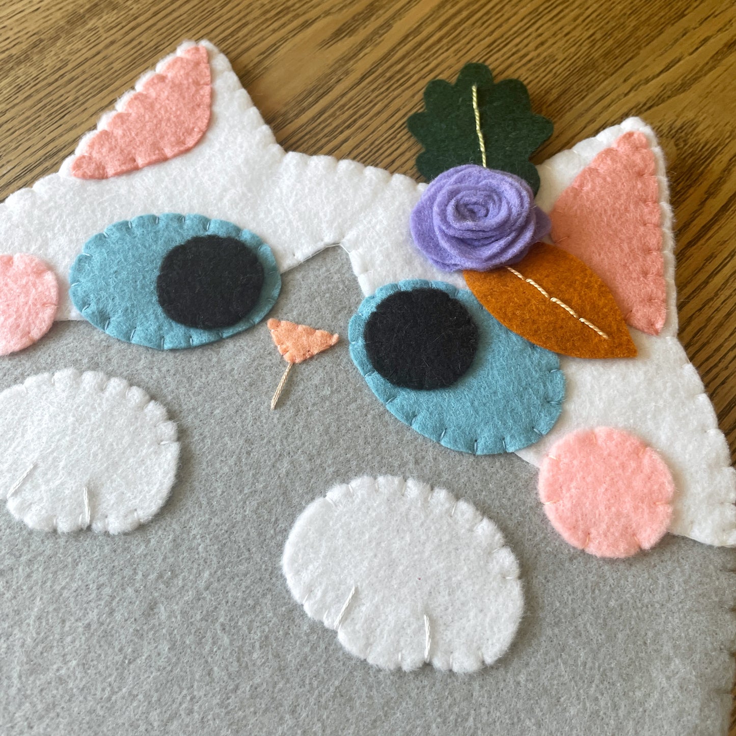 Light Grey and White Cat Felt Pin Banners