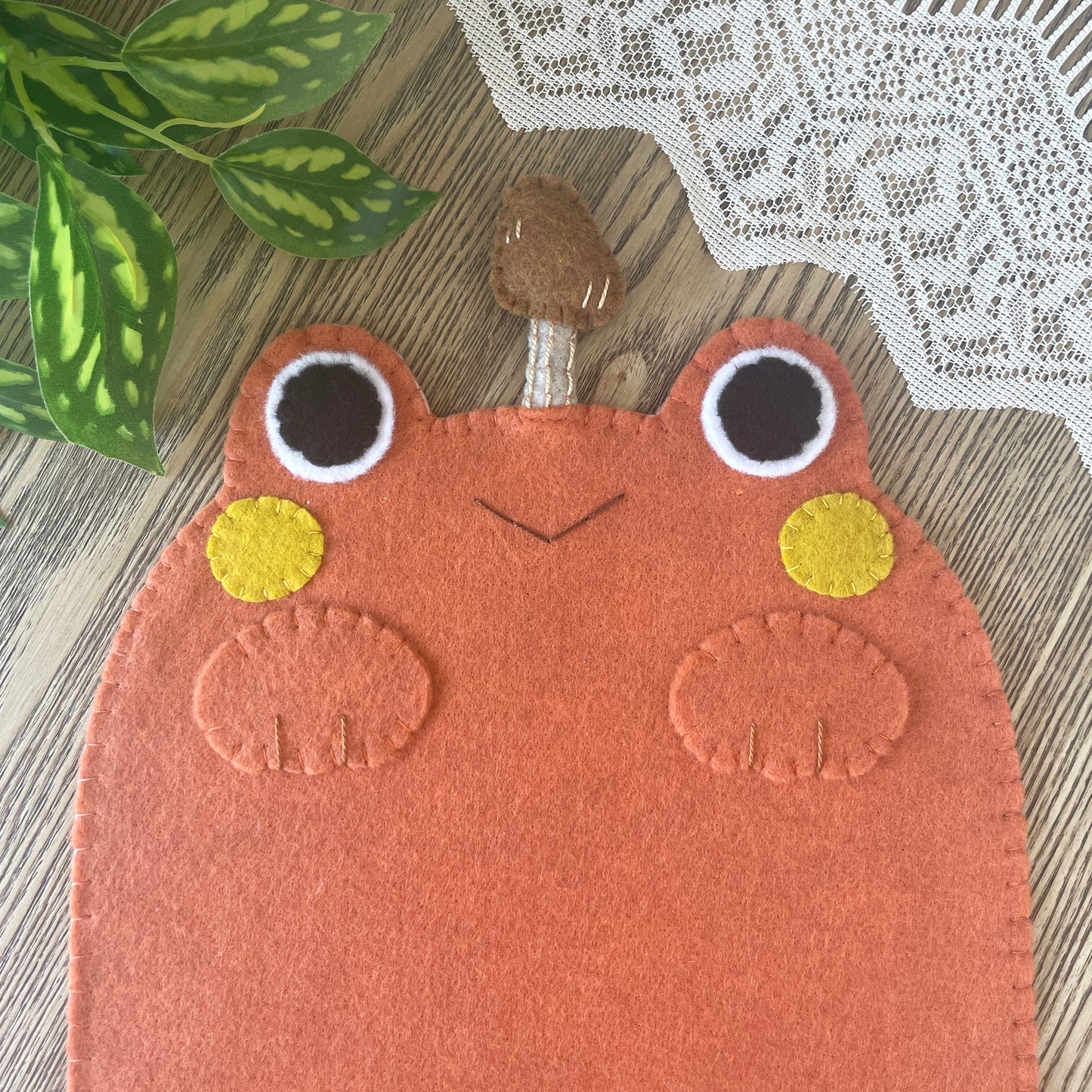 Pumpkin Orange Frog Felt Pin Banners