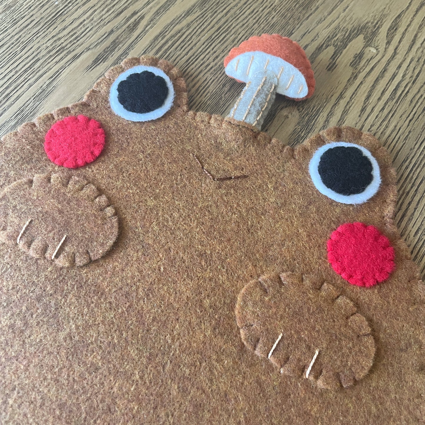 Brown Tan Frog Felt Pin Banners