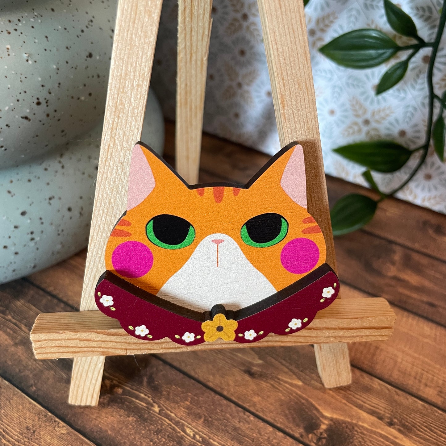 (Collars) Cat Dress-up Friends Pins or Magnets