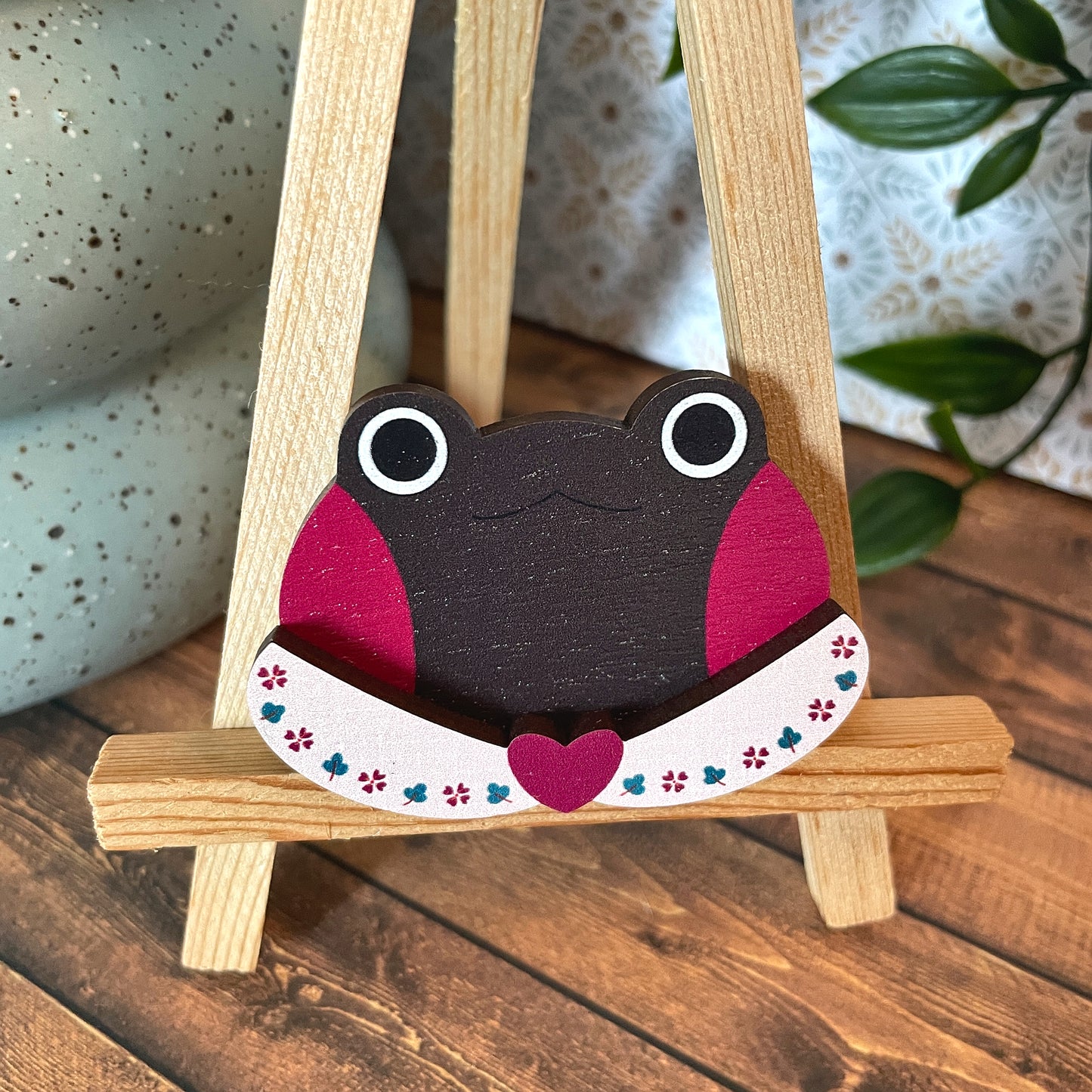 (Collars) Frog Dress-up Friends Pins or Magnets