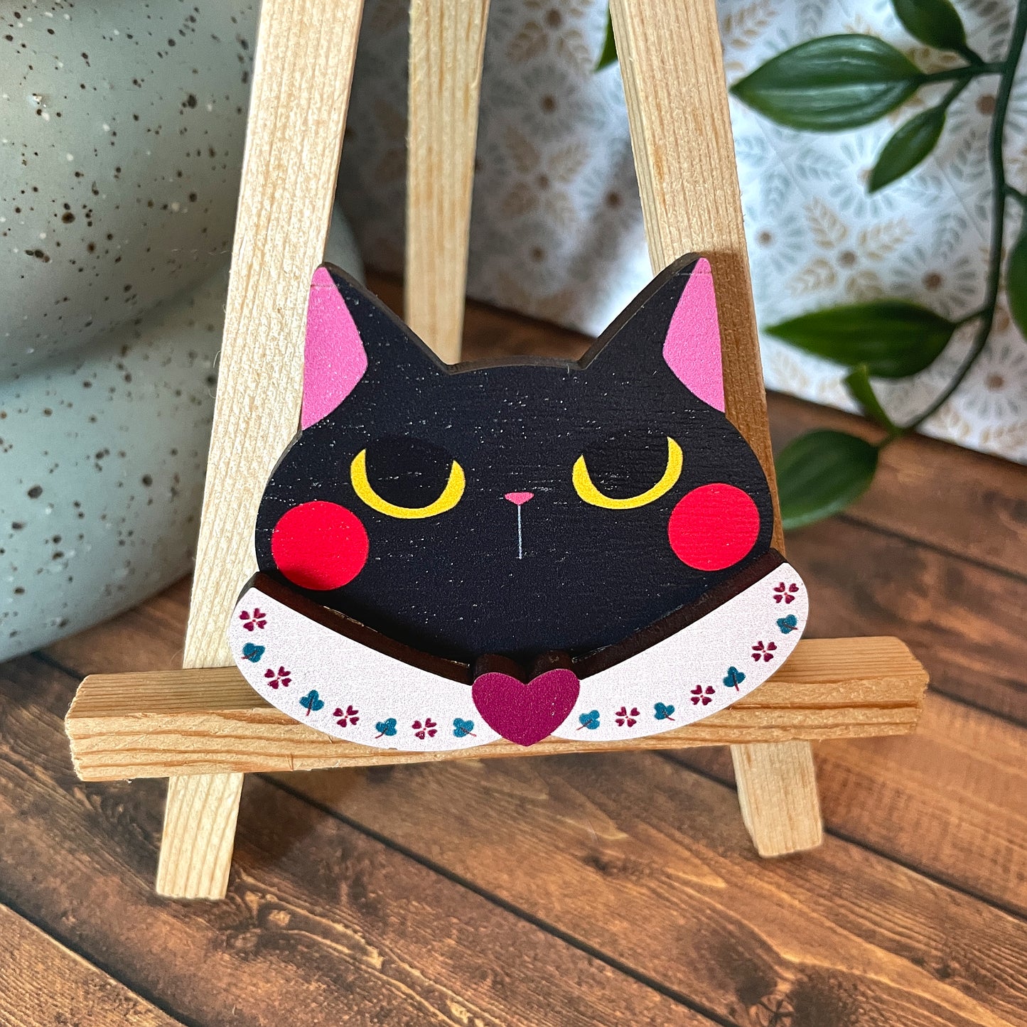 (Collars) Cat Dress-up Friends Pins or Magnets