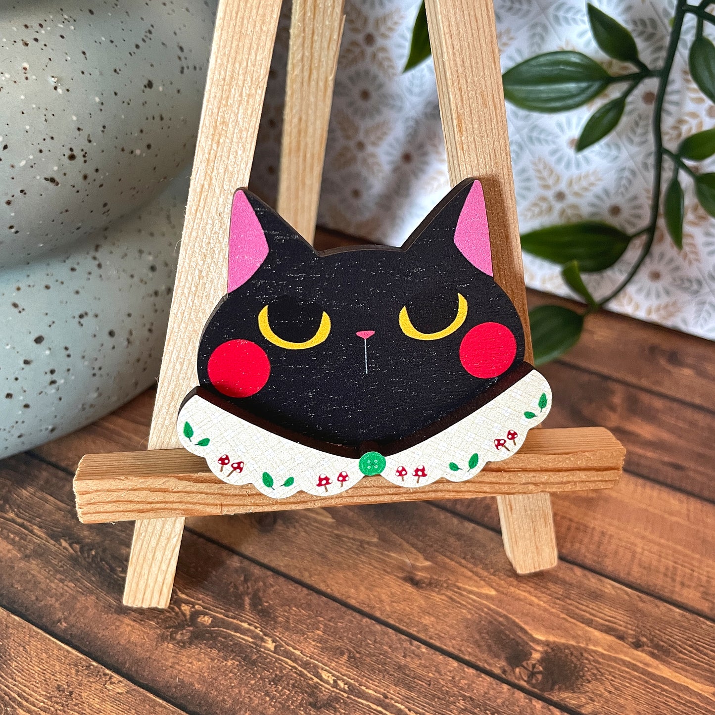 (Collars) Cat Dress-up Friends Pins or Magnets