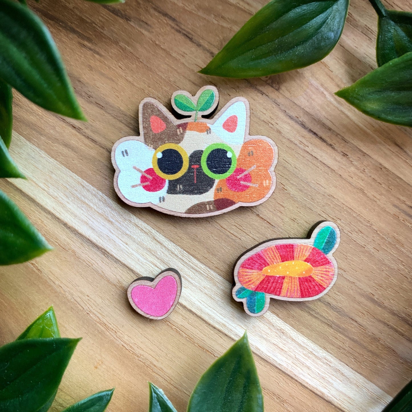 Calico Cat Cherry Wood Pin Set